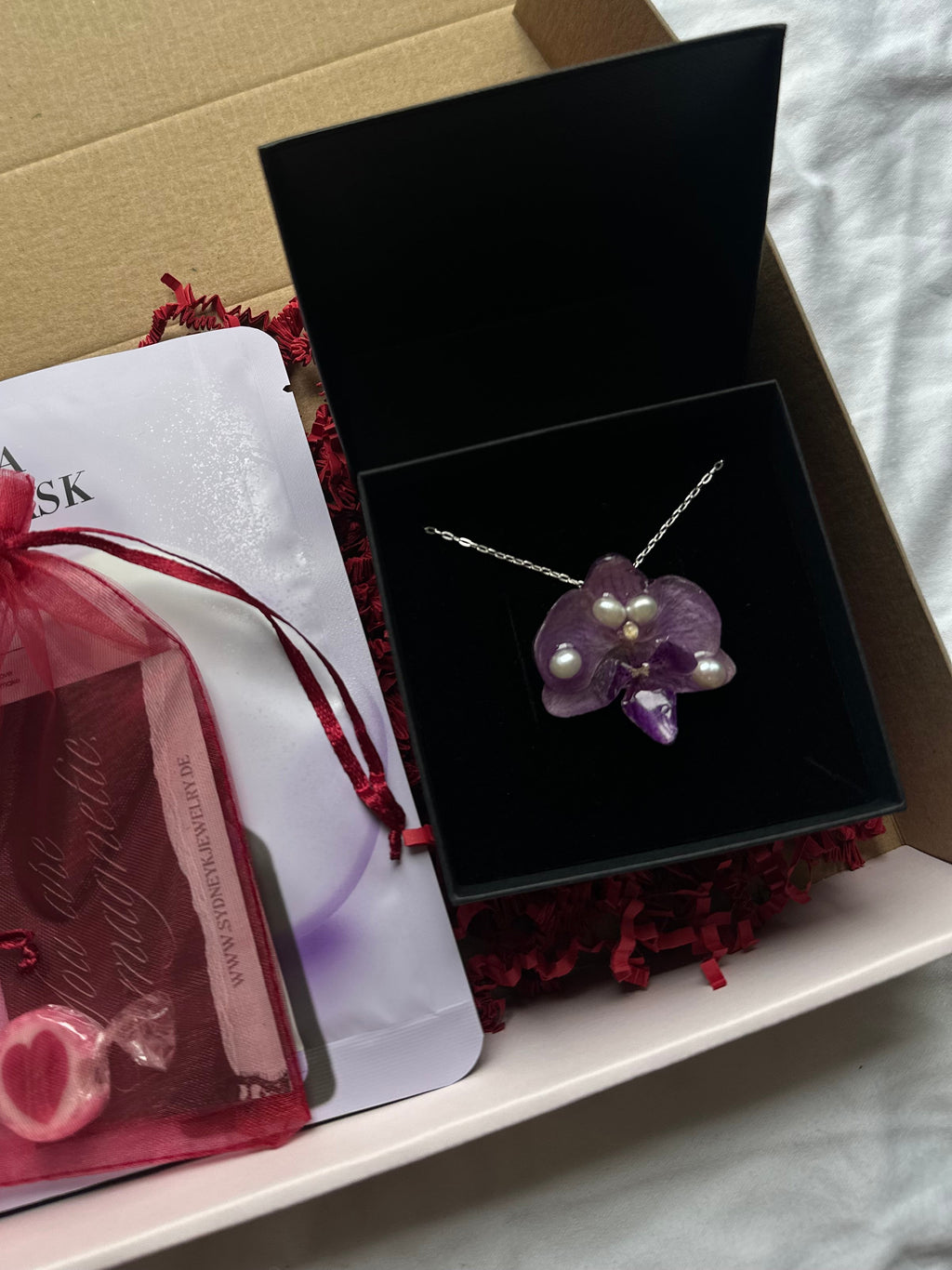 LILAC ORCHID PEARL NECKLACE - 925 STERLING SILVER