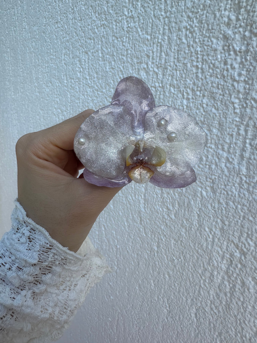ALAÏA ORCHID HAIR CLIP