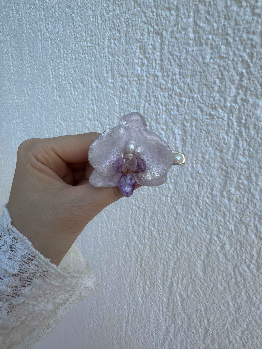 SORELLA ORCHID CLIP
