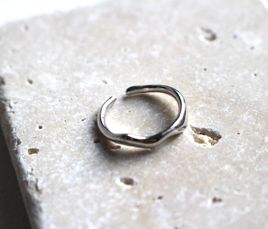 DRIPPY STERLING SILVER RING