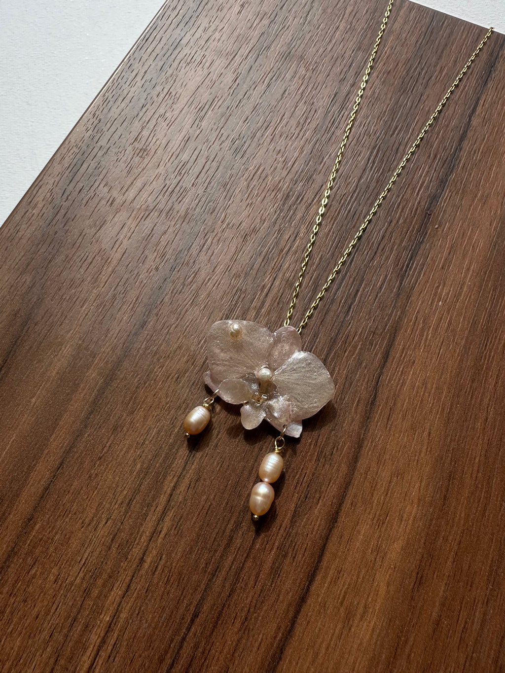 LIOBA ORCHID NECKLACE- 18K GOLD VERMEIL
