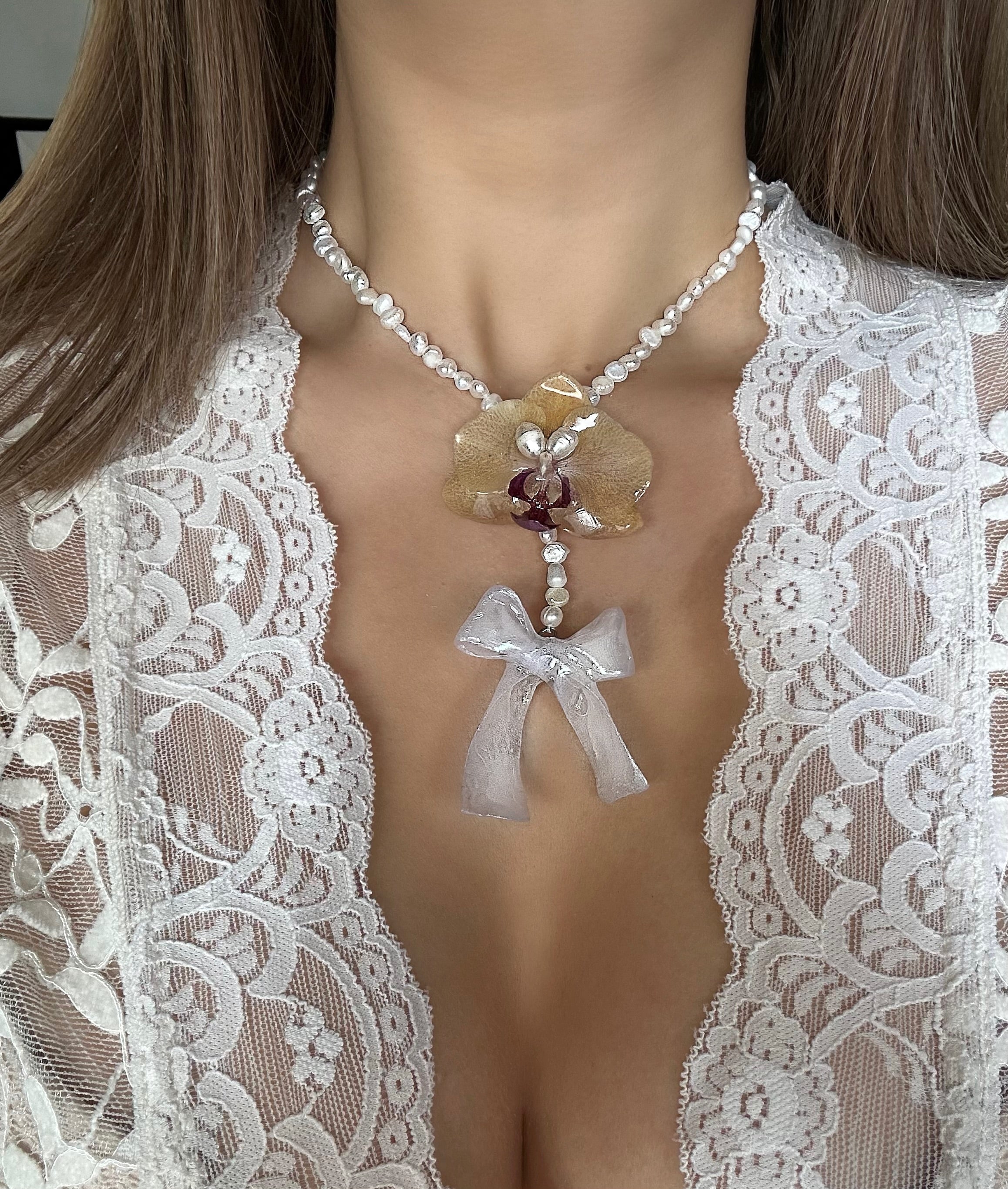 ROSALIA ORCHID - FRESH WATER PEARLS