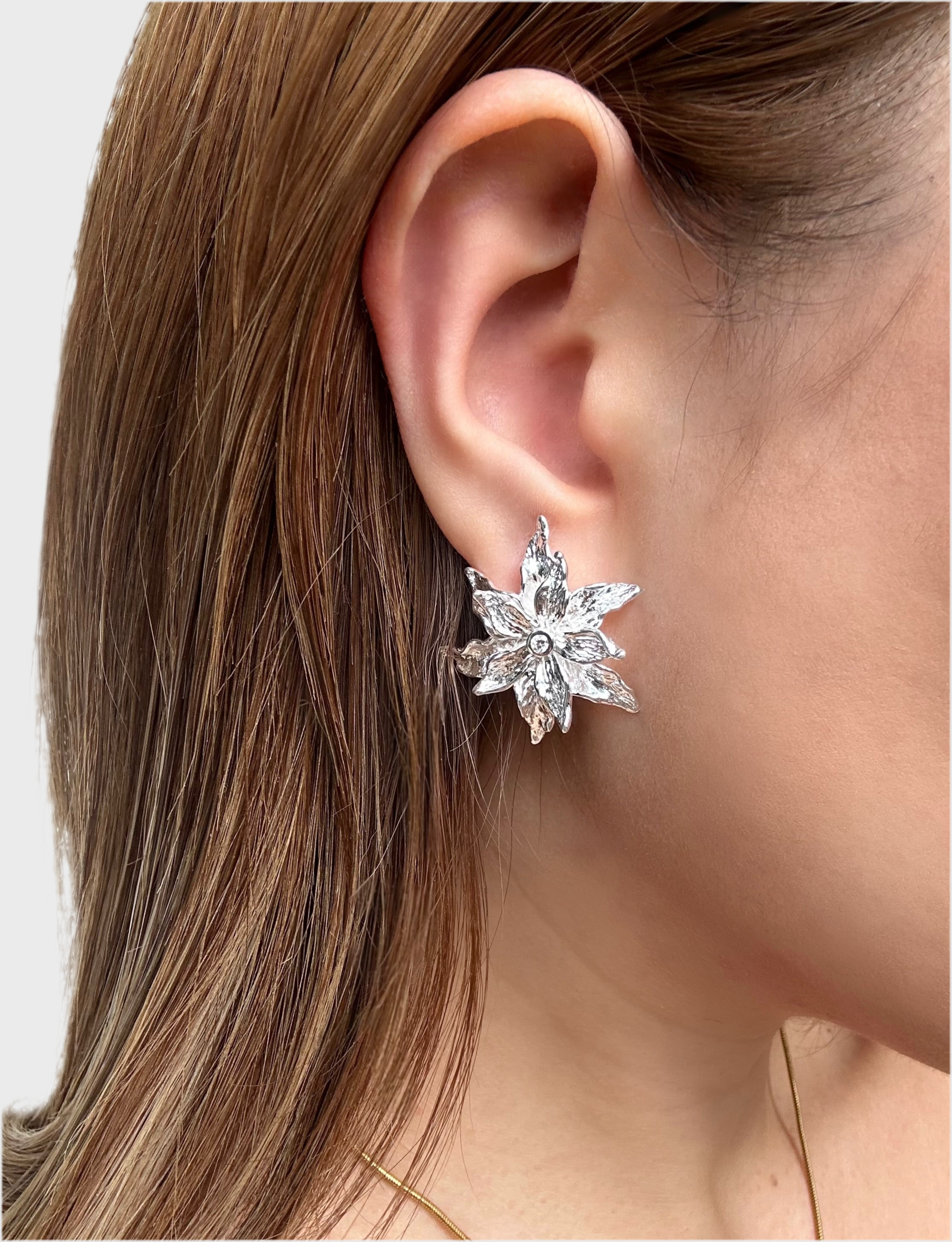 ETERNAL BLOOM STUDS - 925 STERLING SILVER