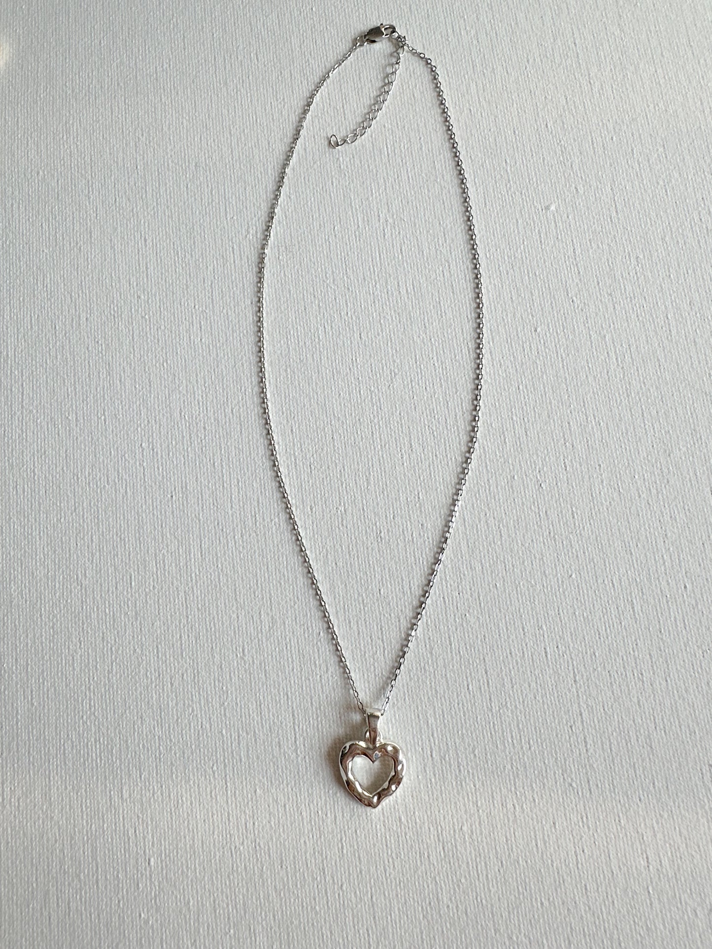 BISOUS NECKLACE (own design)