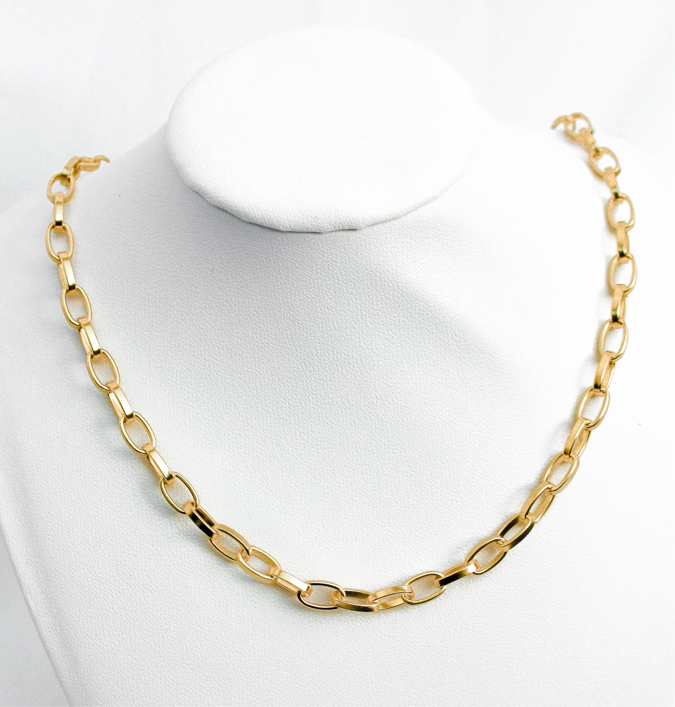 CHARM NECKLACE - 18k GOLD VERMEIL